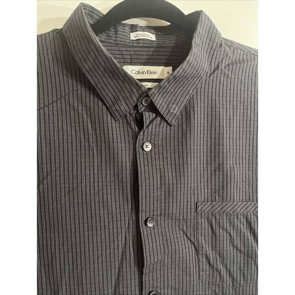 Calvin Klein Men's Slim Fit XL Button Down Shirt 100% Cotton